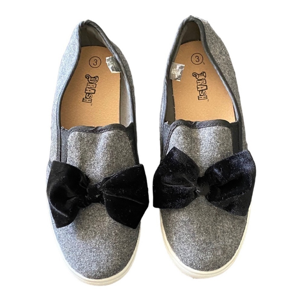 BRASH-GIRLS GRAY SLIP ONS-SIZE 3